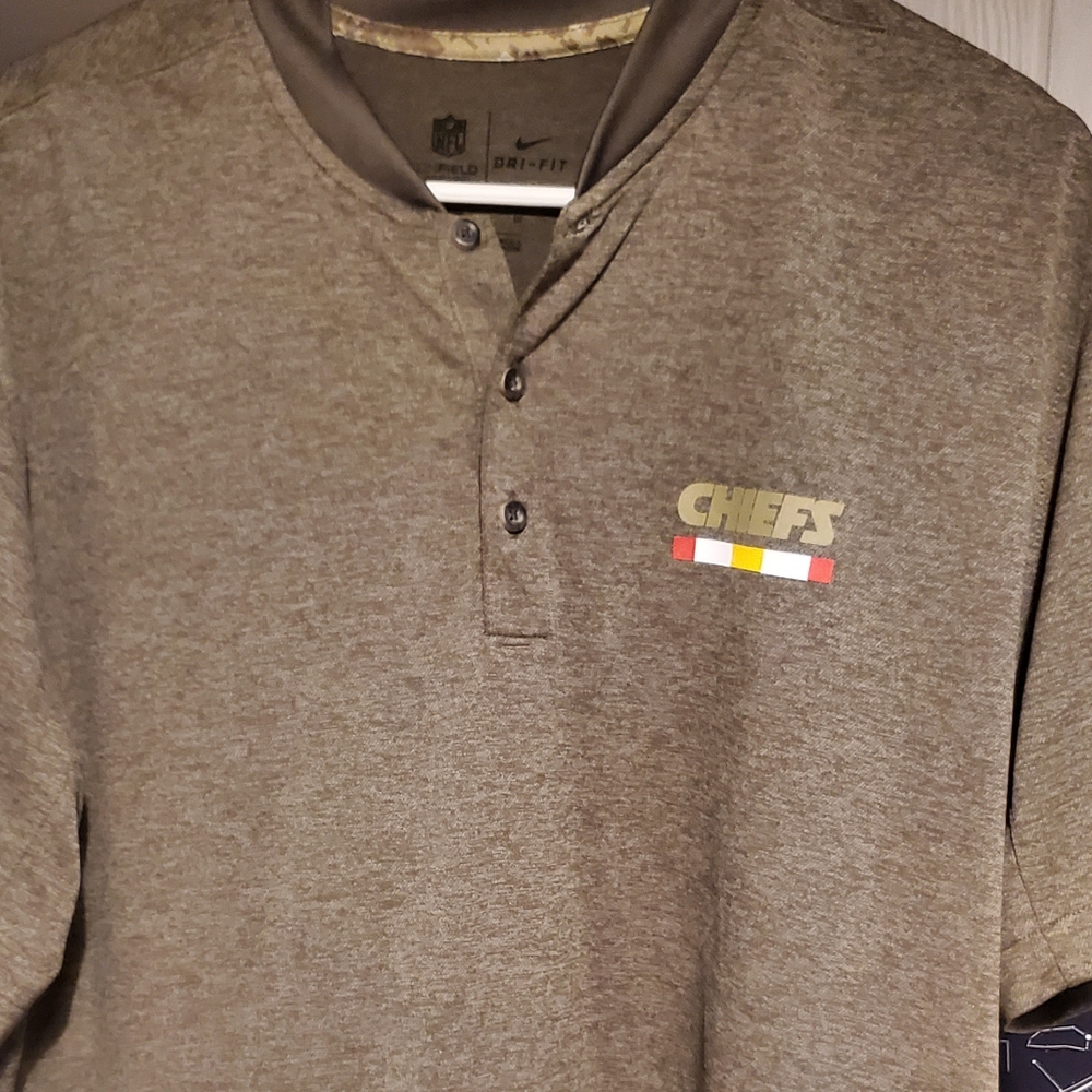 Mens kansas city chiefs xl nike salute to service